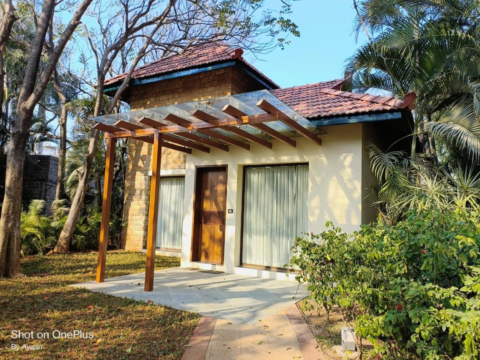 The Golkonda Resort And Spa Hyderabad Esterno foto