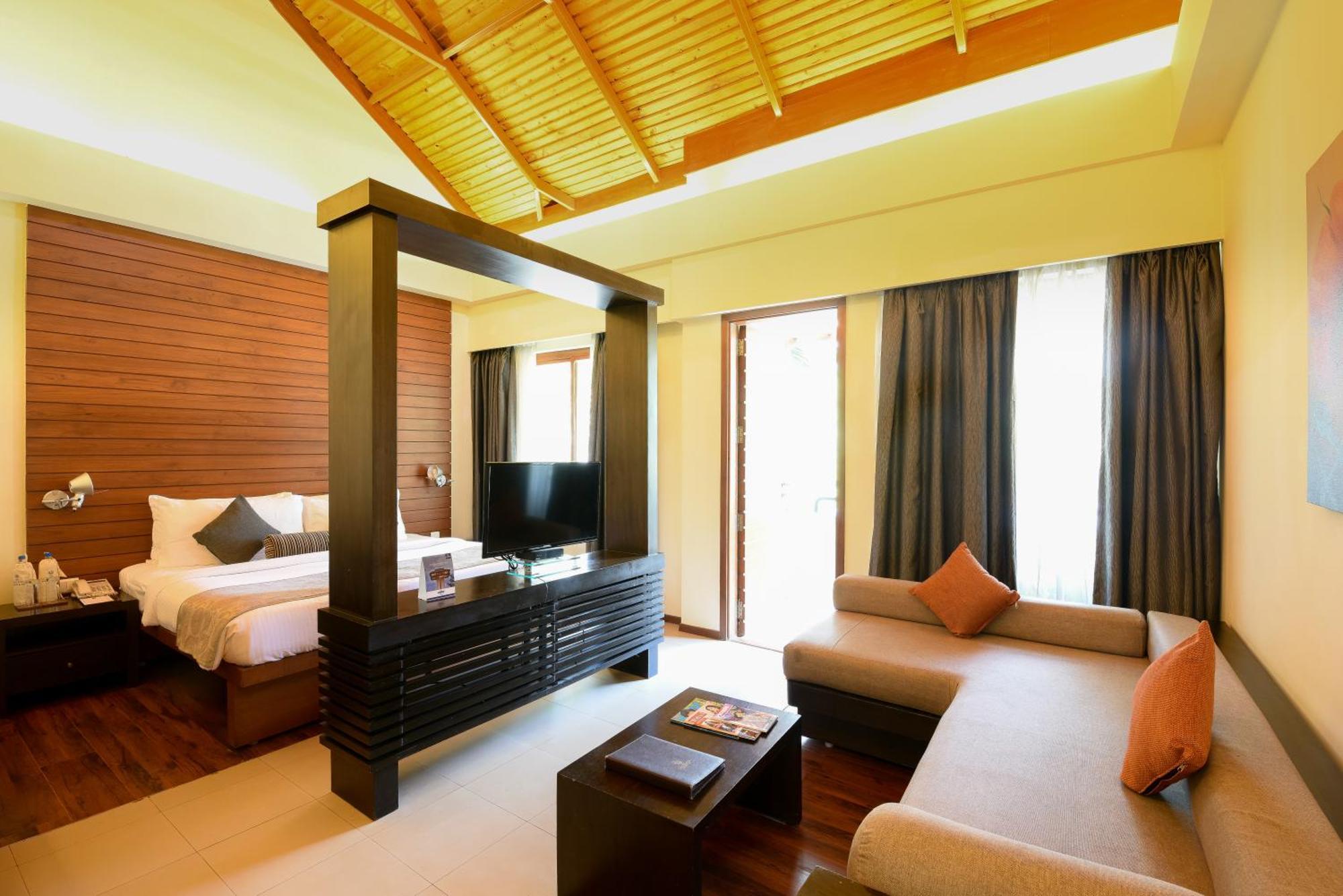 The Golkonda Resort And Spa Hyderabad Esterno foto