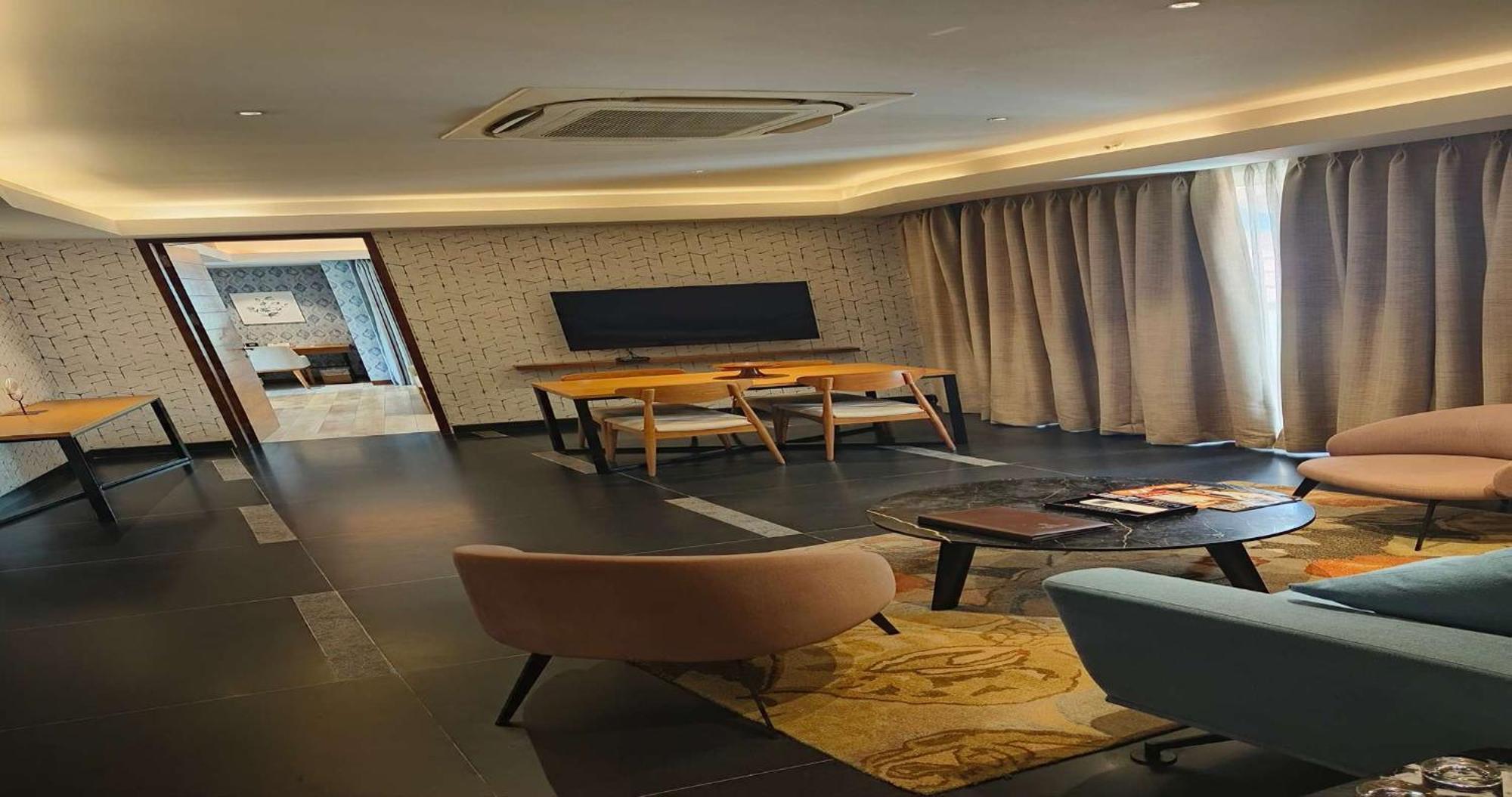 The Golkonda Resort And Spa Hyderabad Esterno foto